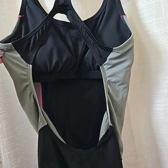 NIKE BATHING SUIT - Picture 4 of 10